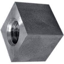 Ecrou carré pasTRAP.28 DROITE