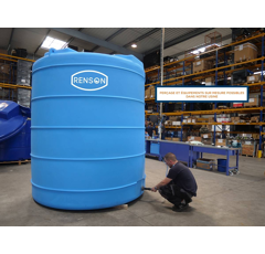 Cuve de stockage d'eau verticale en PE 10000 L - RENSON