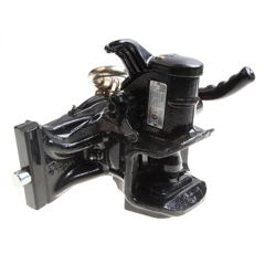 Zugmaul automatisch,W= 330 S32, Ø 38 mm Bolzen, Schwarz Sauermann