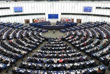 Le Parlement européen vote en faveur d'un frein aux importations d'Ukraine