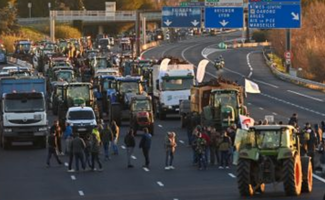 Les agriculteurs préparent une action « historique » entre la France et l'Espagne