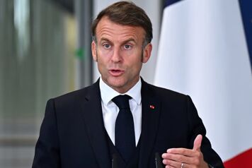 macron loi duplomb