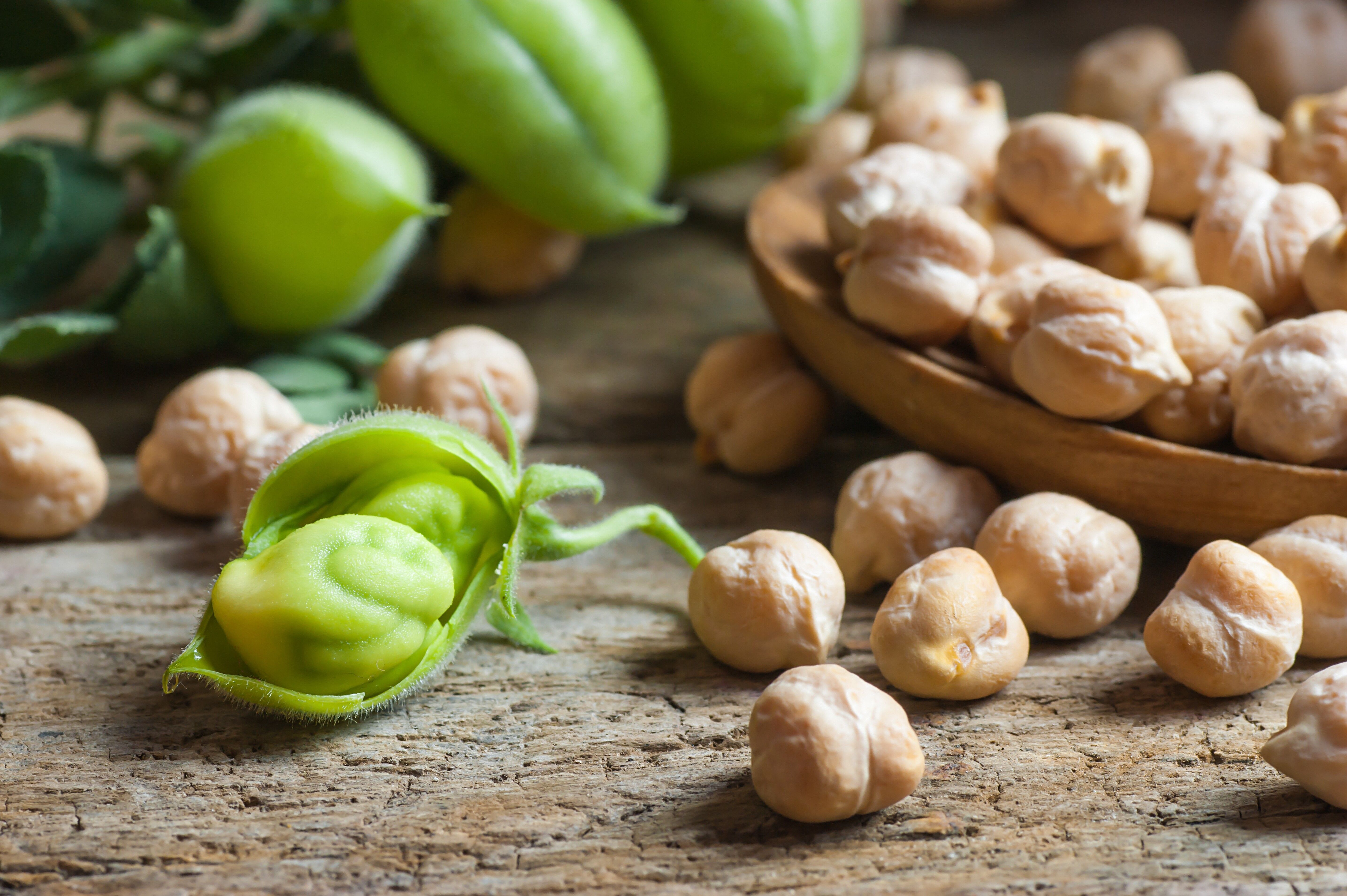 Dérogations phytosanitaires : le soja et le pois chiche concernés.