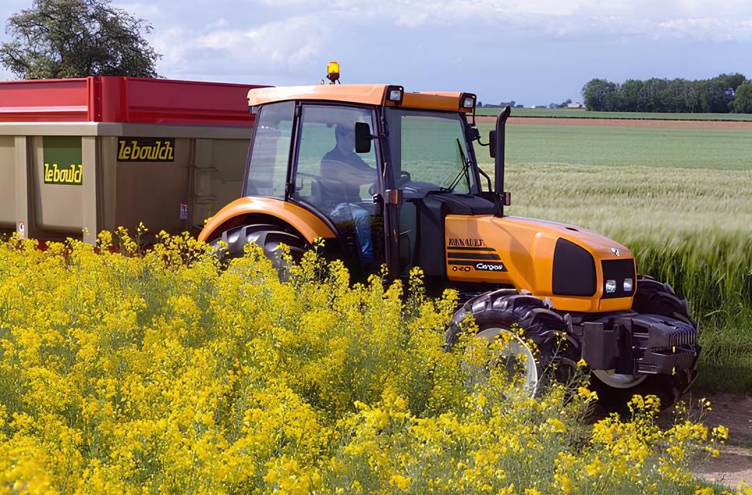 Tracteur renault cergos