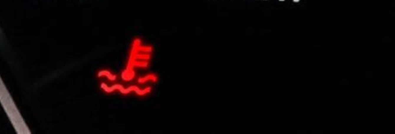 Voyant liquide de refroidissement : Explication et solution